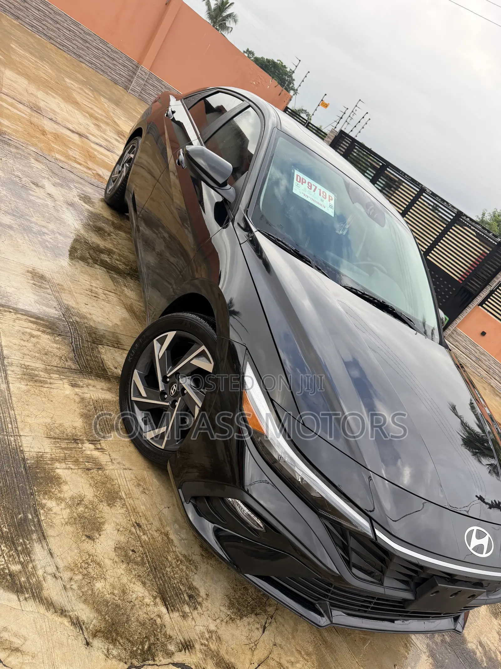 Hyundai Elantra SEL 2024 Black