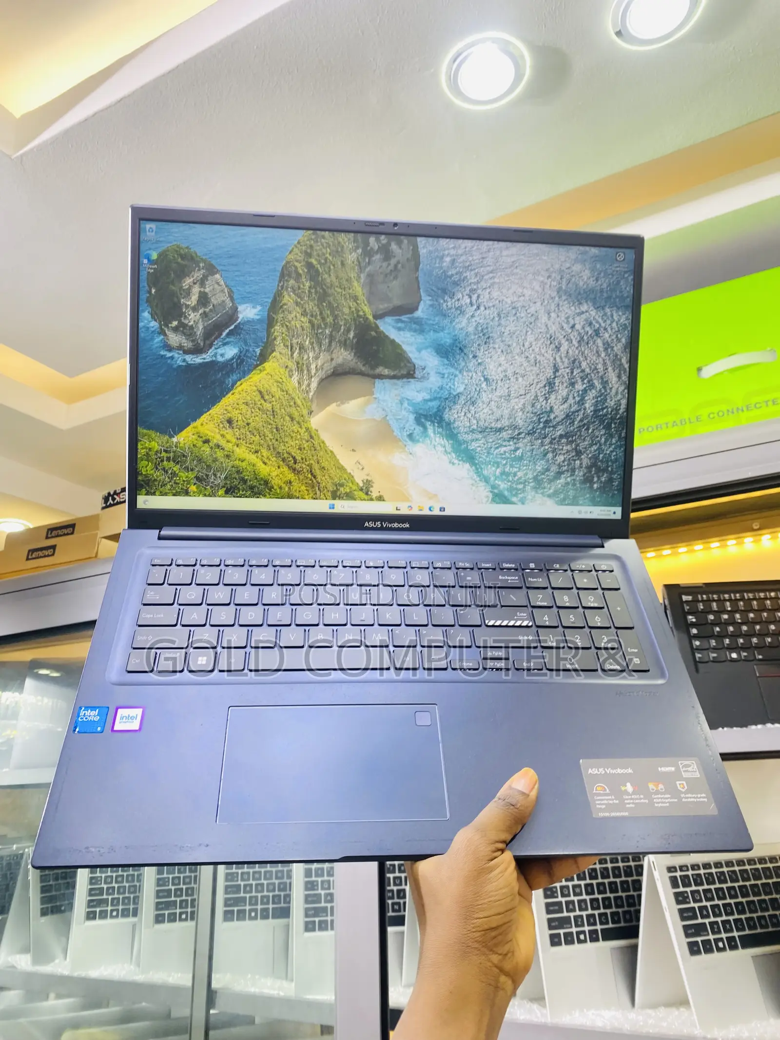 Laptop Asus VivoBook Pro 17 N705UQ 8GB Intel Core 5 SSD 256GB