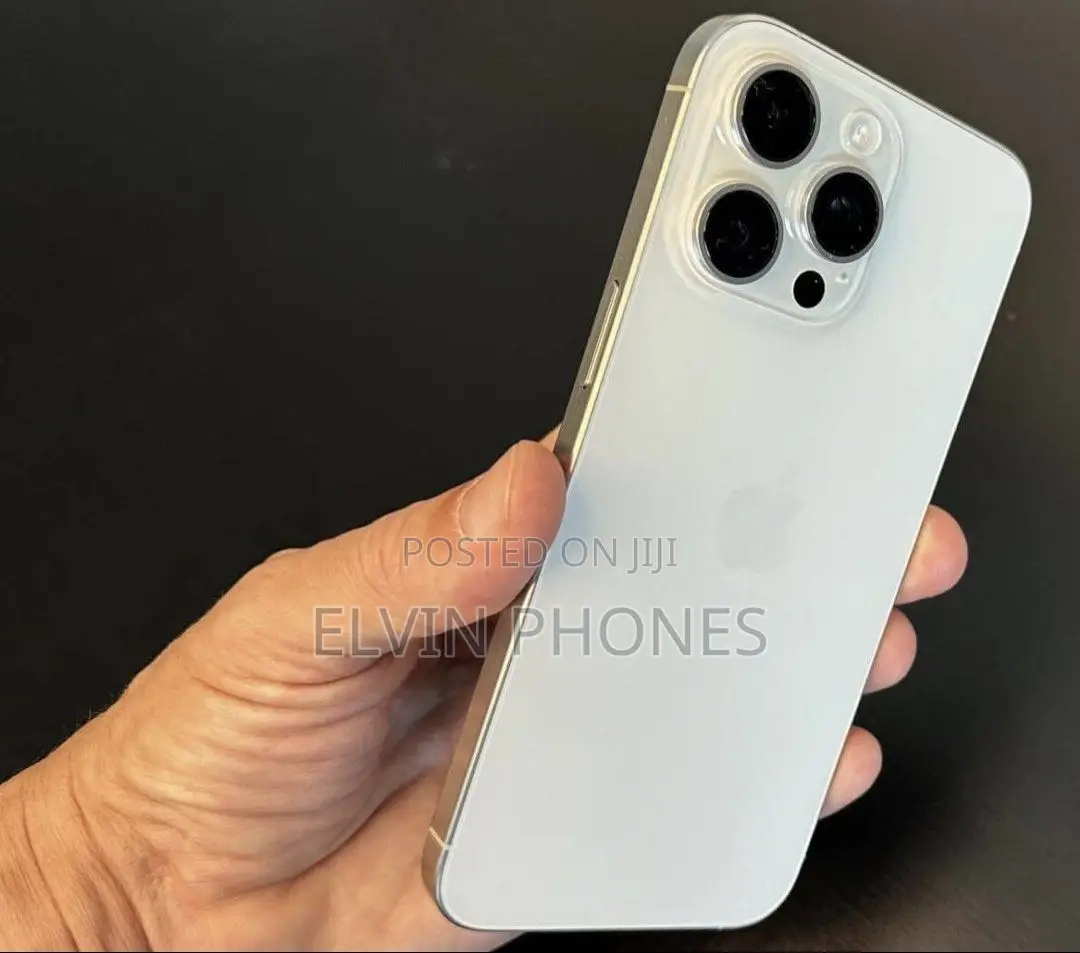 Apple iPhone 15 Pro Max 256 GB White