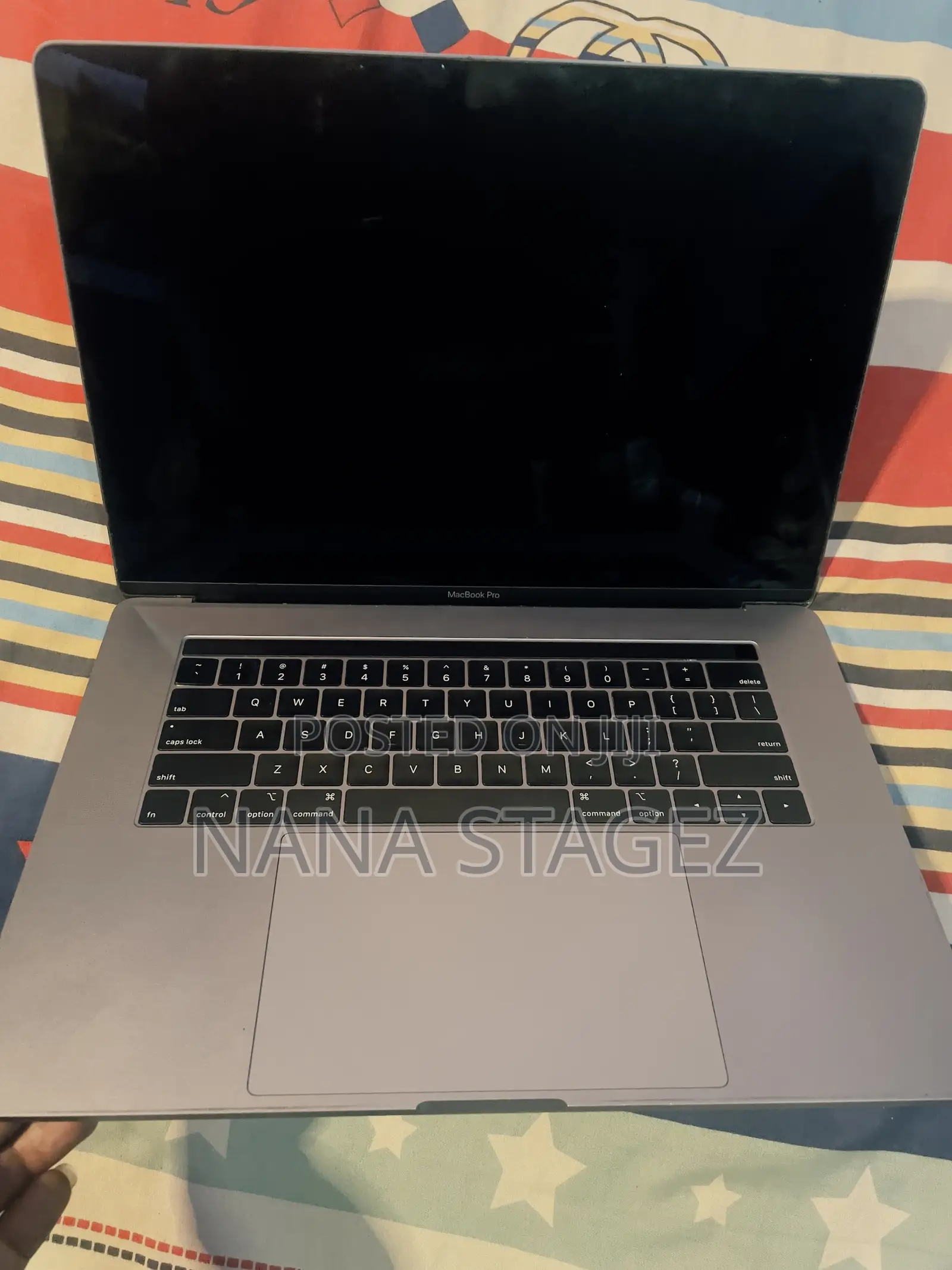 Laptop Apple MacBook Pro 16GB Intel Core i7 SSD 512GB