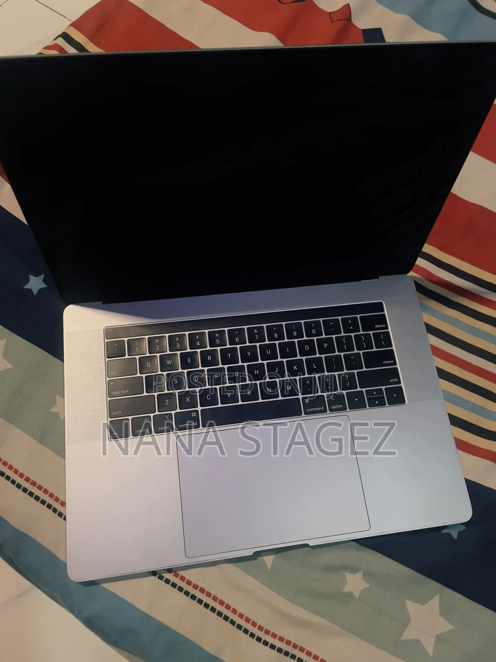 Laptop Apple MacBook Pro 16GB Intel Core i7 SSD 512GB