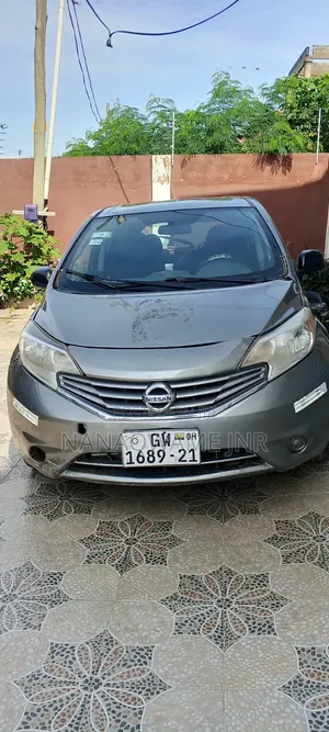 Nissan Versa 1.6 S 4dr Sedan (1.6L 4cyl 4A) 2015 Gray