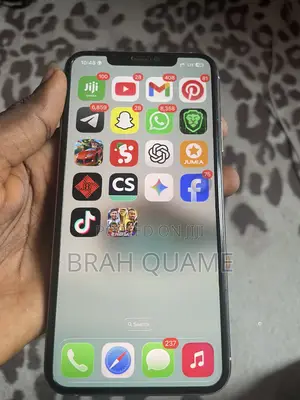 Apple iPhone 11 Pro Max 64 GB White