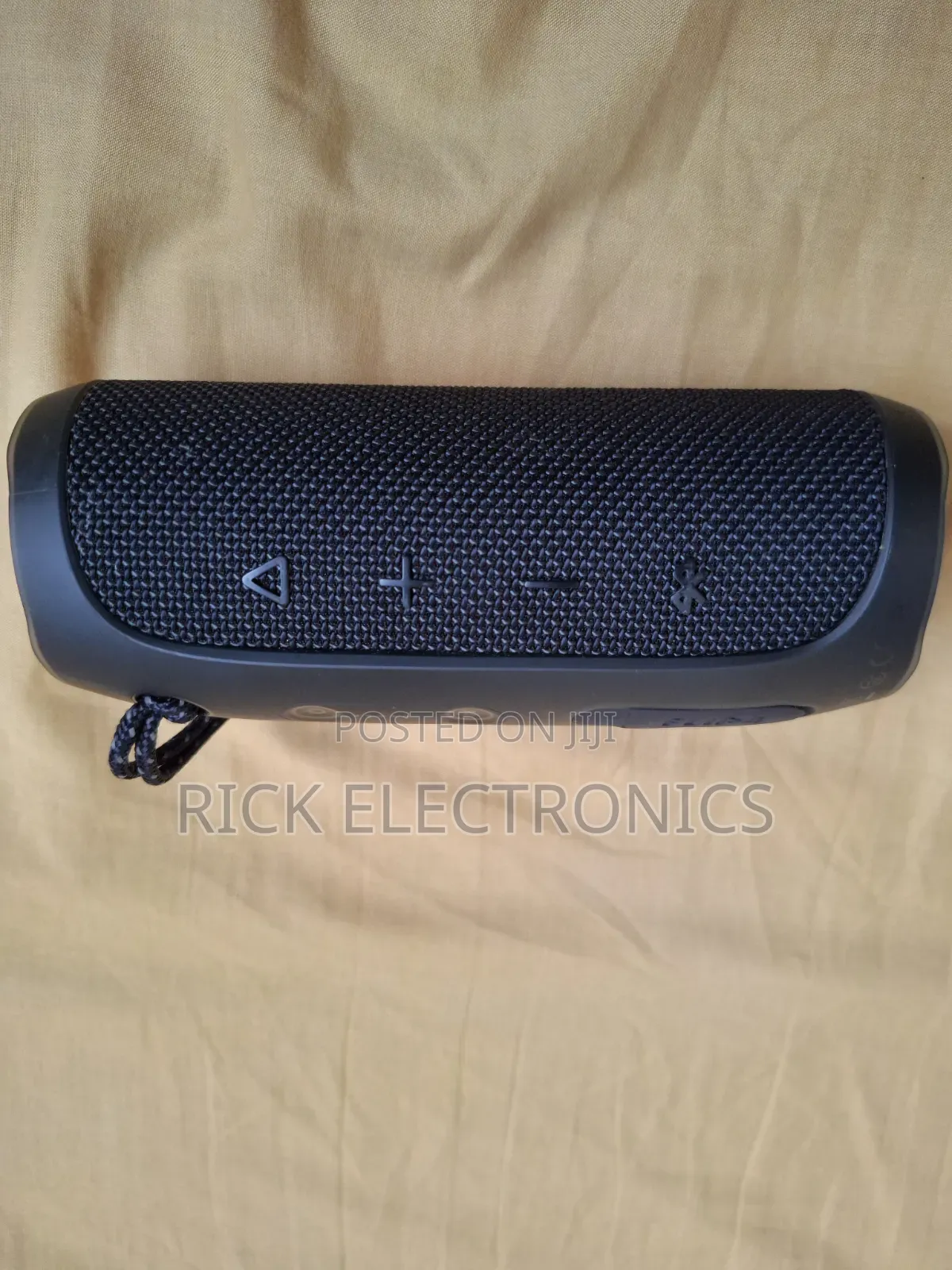 JBL Flip 4