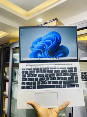 Laptop HP EliteBook 845 G8 8GB AMD Ryzen 5 SSD 256GB