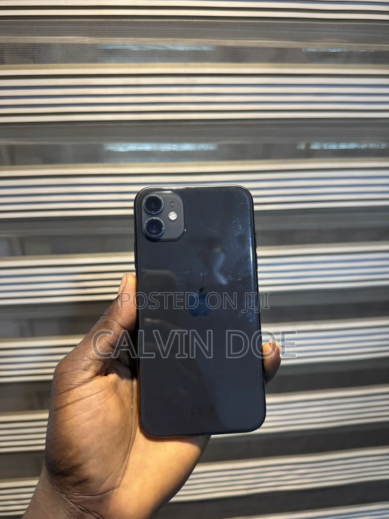 Apple iPhone 11 64 GB Black