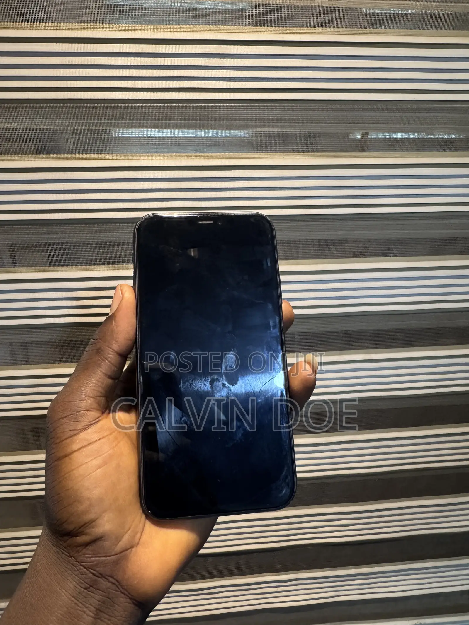 Apple iPhone 11 64 GB Black