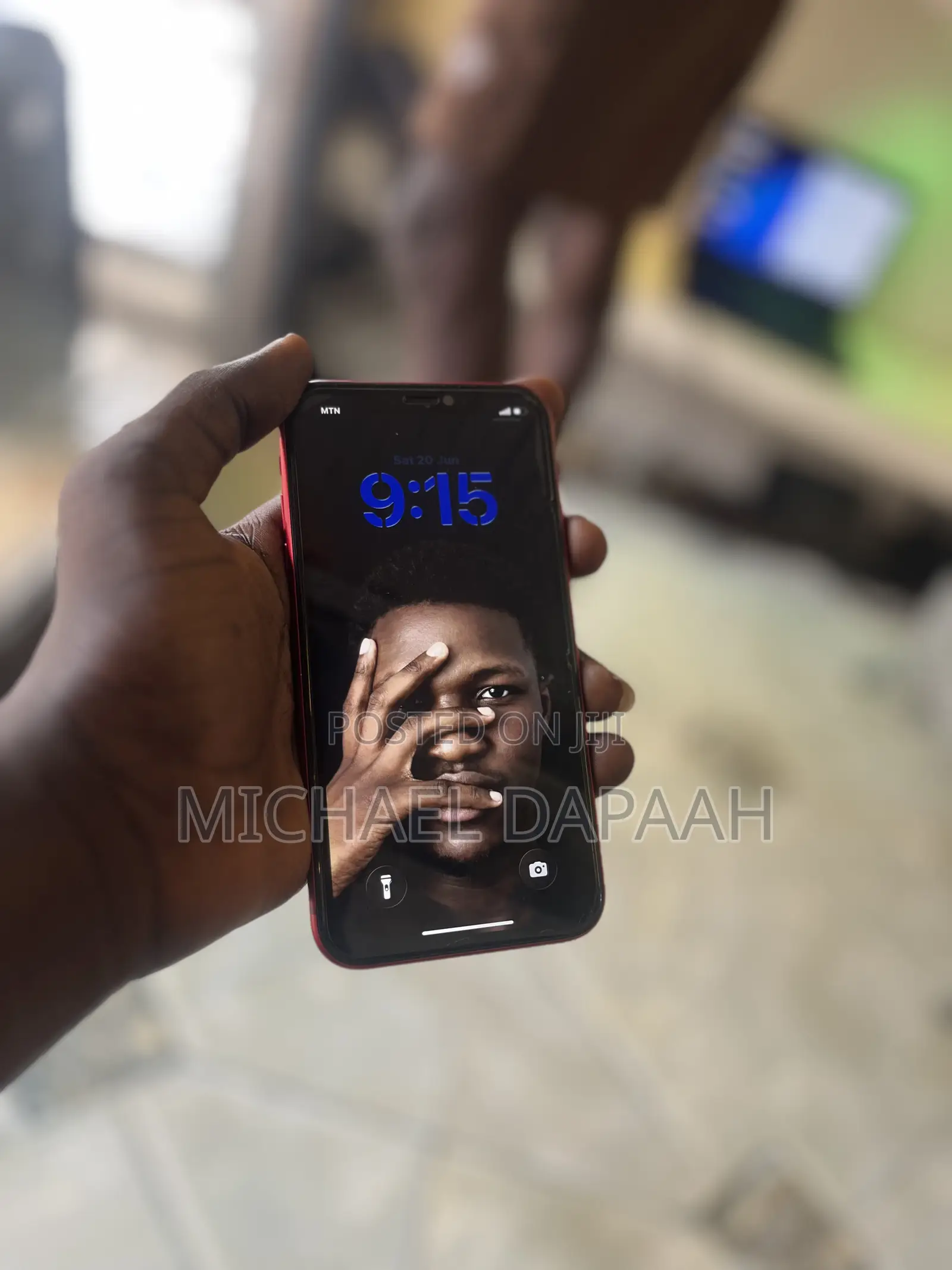 Apple iPhone 11 64 GB Red