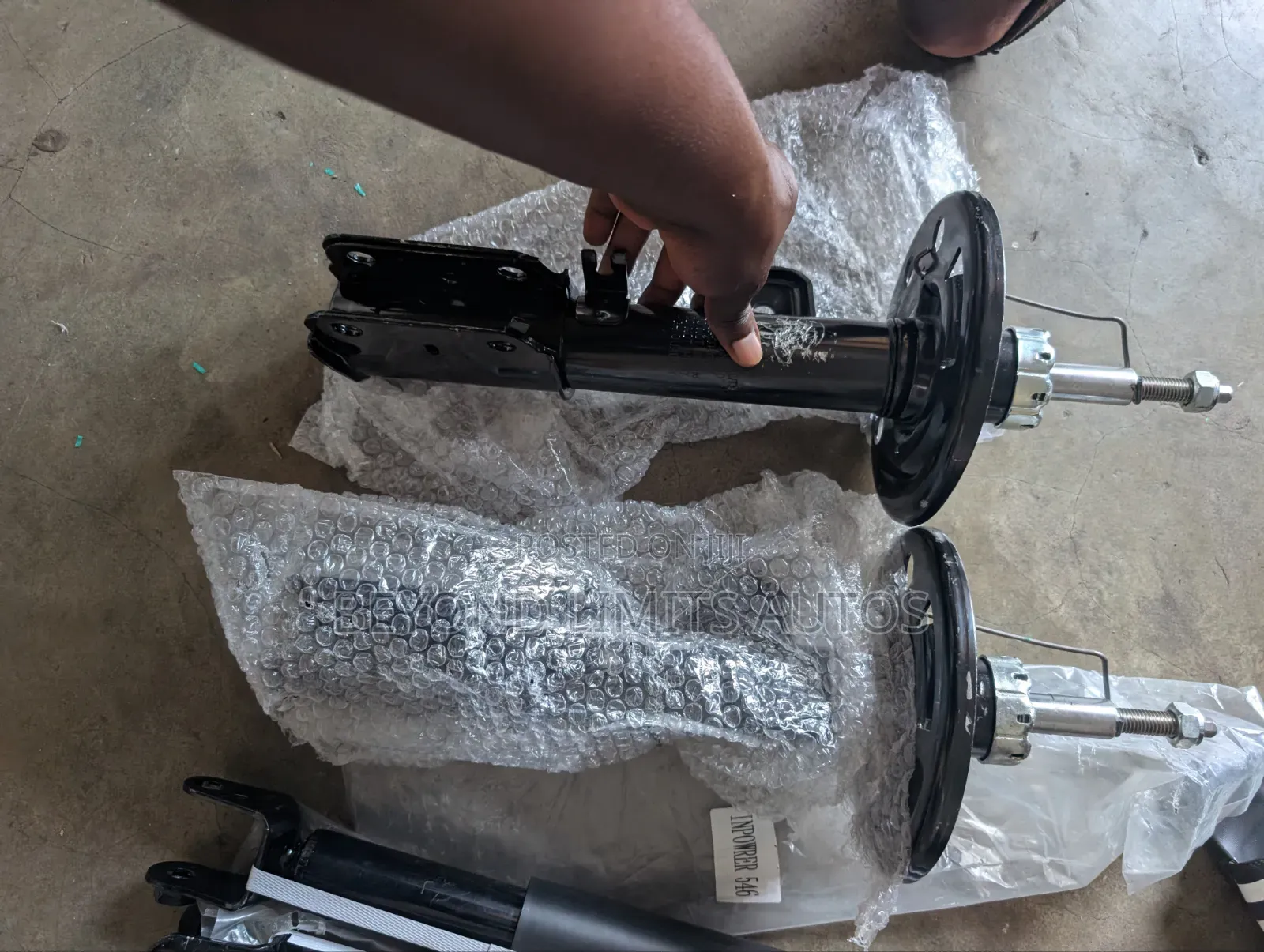 Ford Explorer 2013,2014,2015,2016,2017,2018 Front Shock Absorber