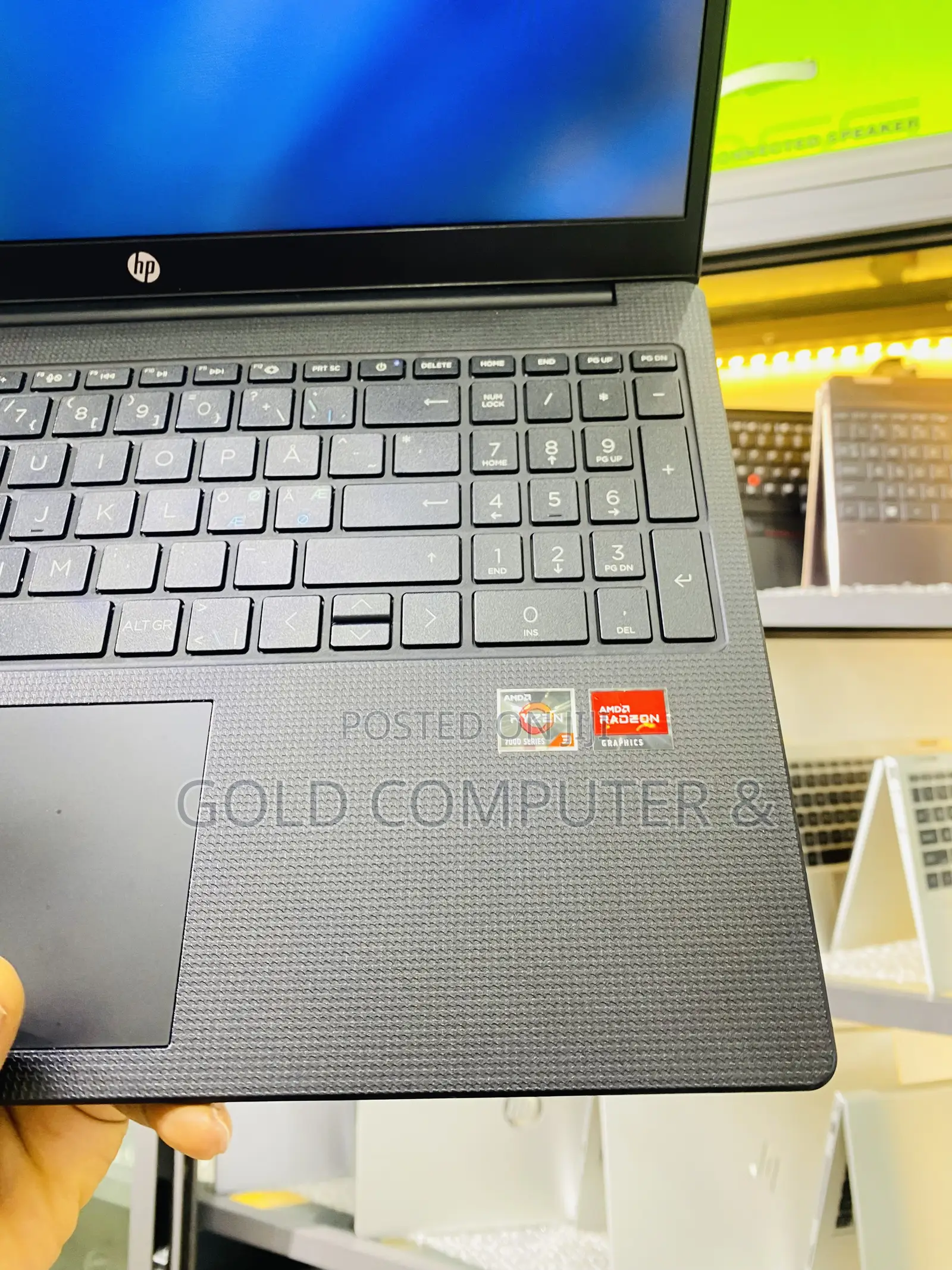 Laptop HP 15-fd0290ns 8GB AMD Ryzen 3 SSD 128GB
