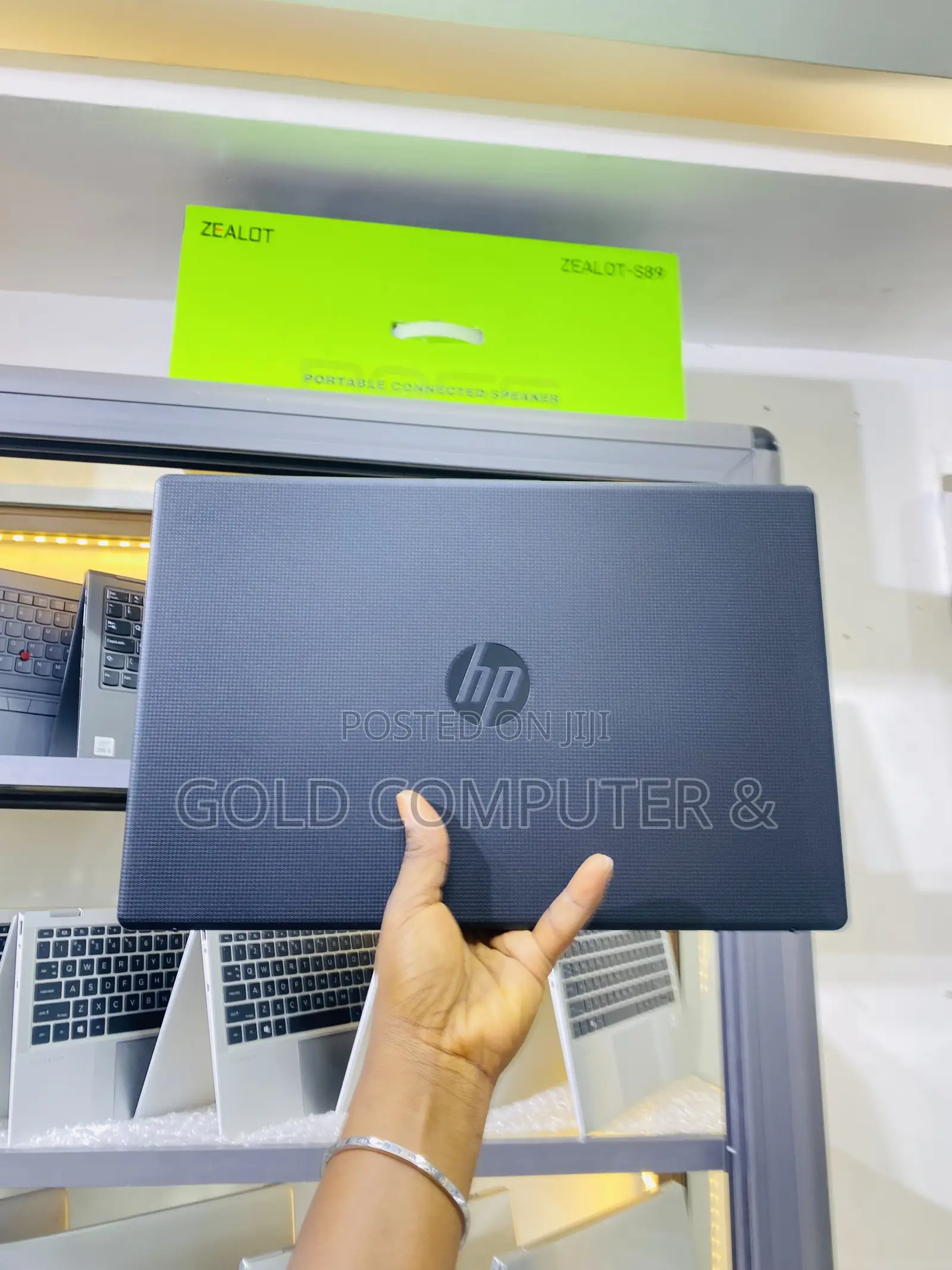Laptop HP 15-fd0290ns 8GB AMD Ryzen 3 SSD 128GB