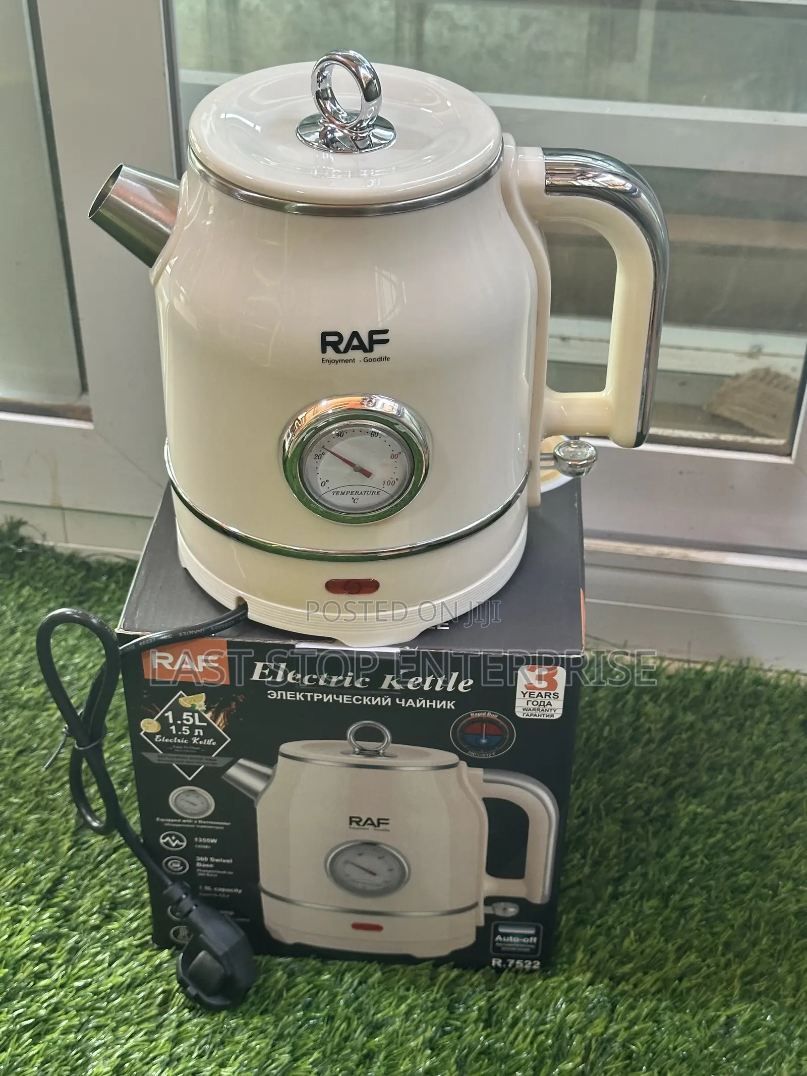 Quality and Classic 1.5 Litres Raf Kettle