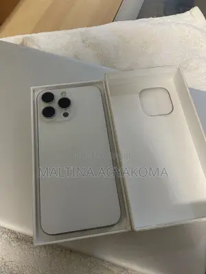 Apple iPhone 15 Pro Max 512 GB White