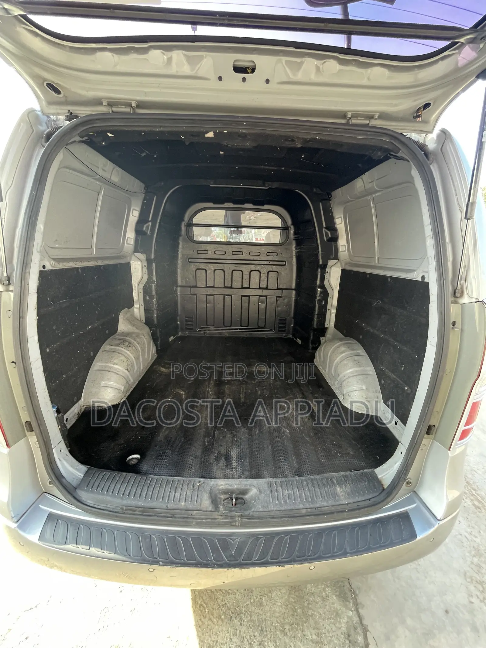 Hyundai Starex 2015 Silver