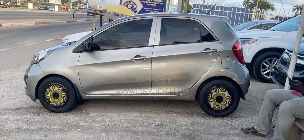 Kia Morning 2012 Silver