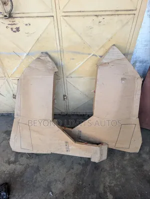 Toyota Hilux 2020,2021,2022,2023,2024 Fender Pair