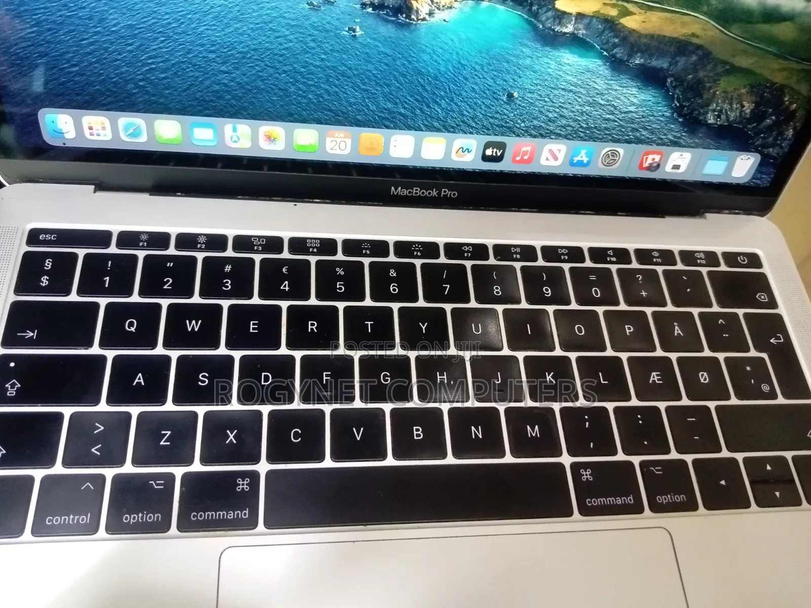 Laptop Apple MacBook Pro 2017 8GB Intel Core i5 SSD 128GB
