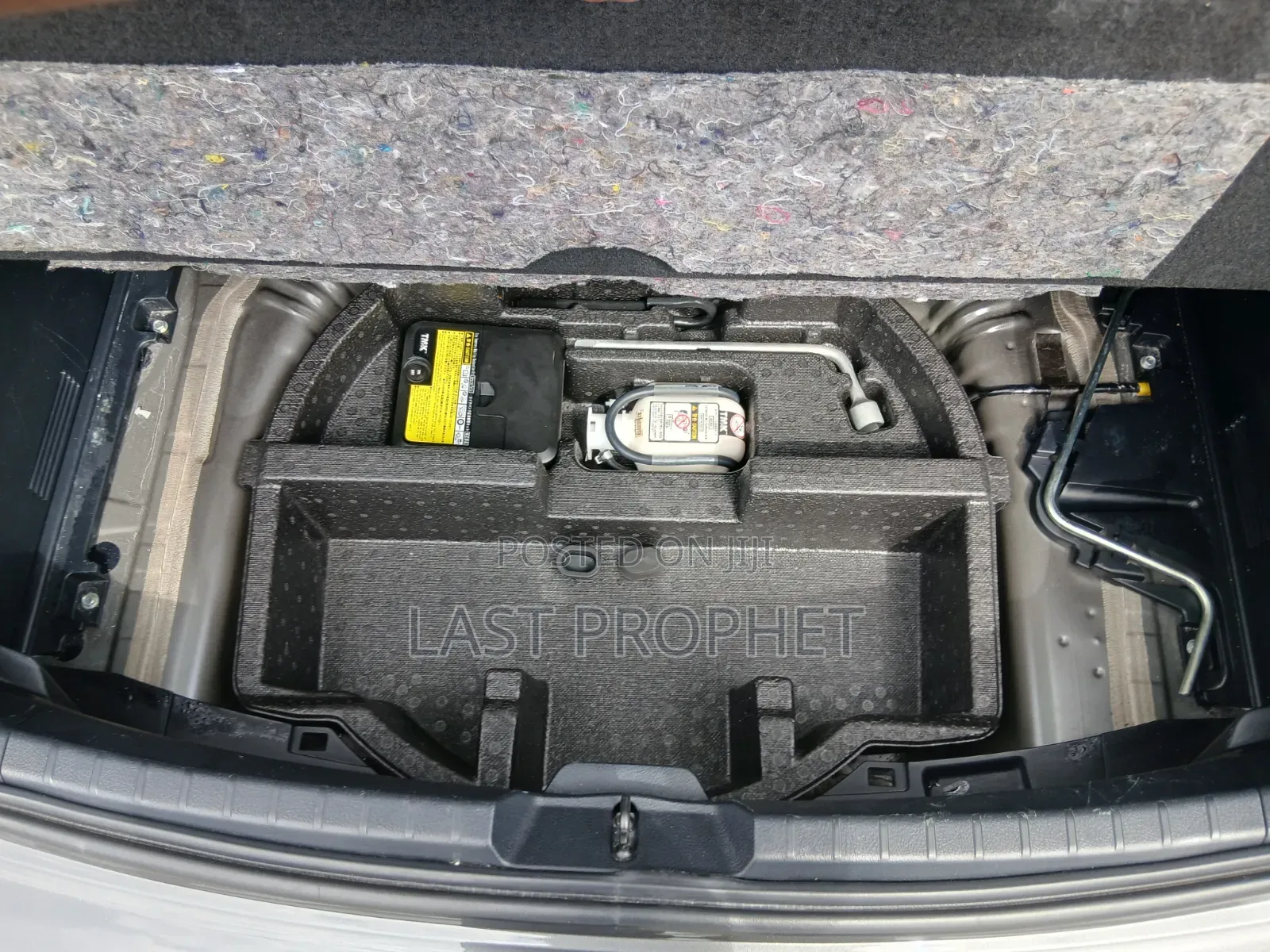 Toyota Vitz 1.3 FWD 5dr 2013 Gray