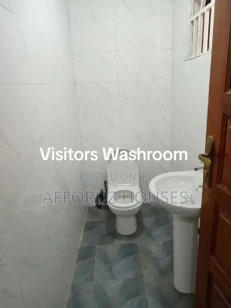 3bdrm Apartment in East Tseaddo for rent