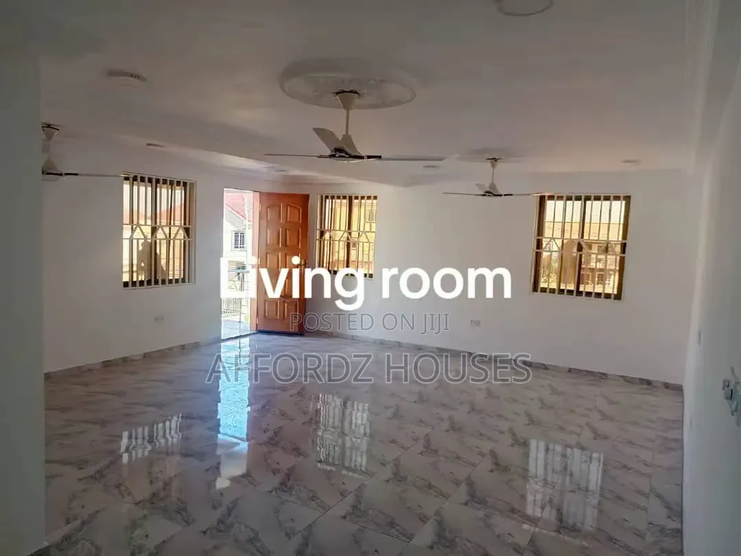 3bdrm Apartment in East Tseaddo for rent