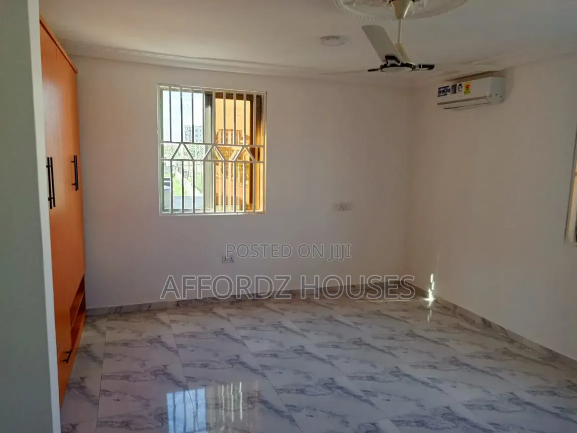 3bdrm Apartment in East Tseaddo for rent