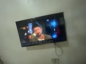 Nice Slightly Used Original Samsung 32” for Sale