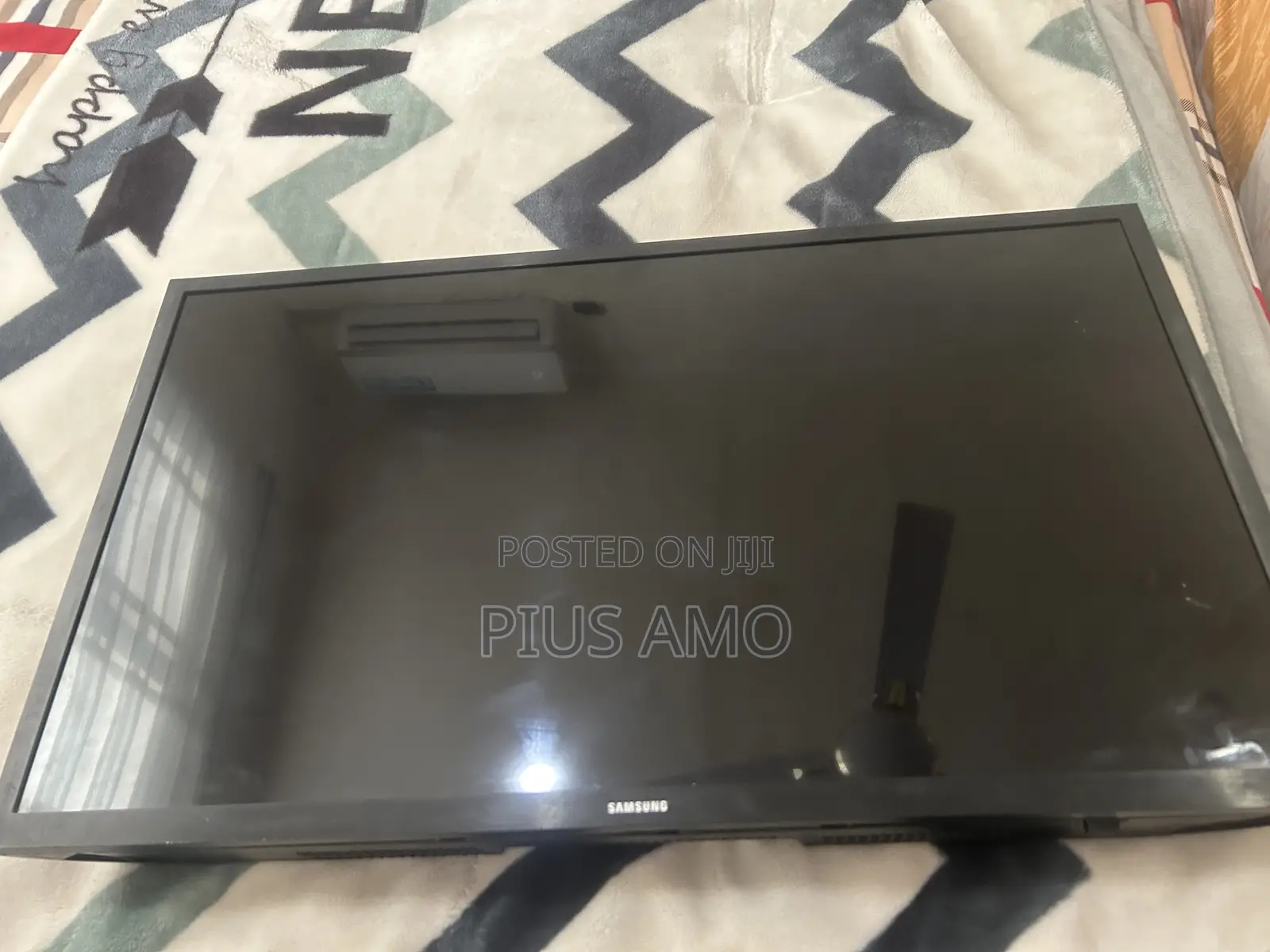 Nice Slightly Used Original Samsung 32” for Sale
