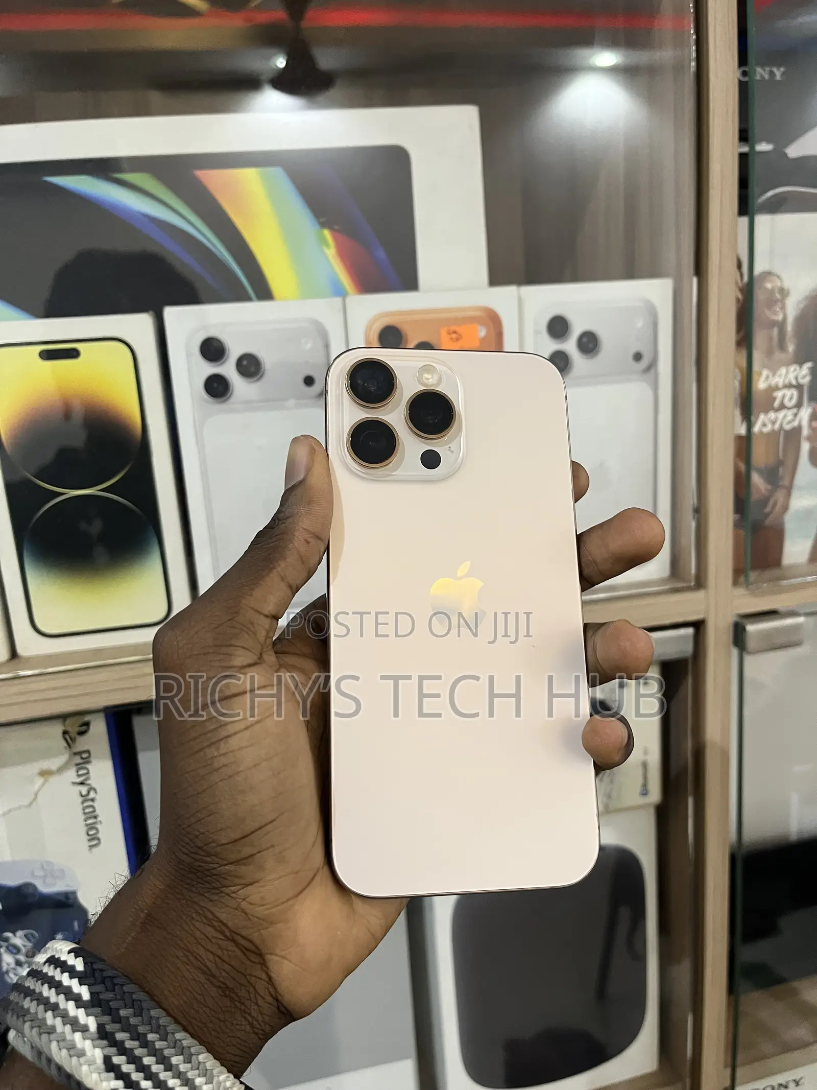 Apple iPhone 16 Pro Max 256 GB Bronze