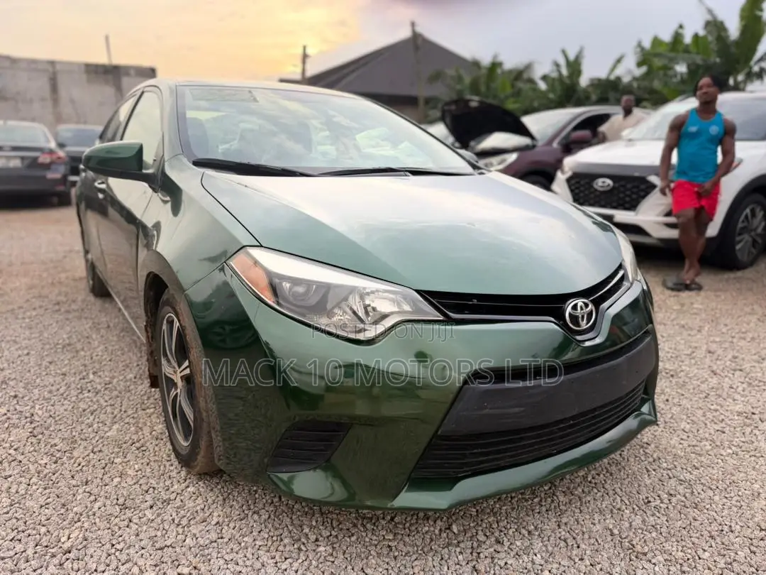 Toyota Corolla LE Eco 4dr Sedan (1.8L 4cyl CVT) 2016 Green