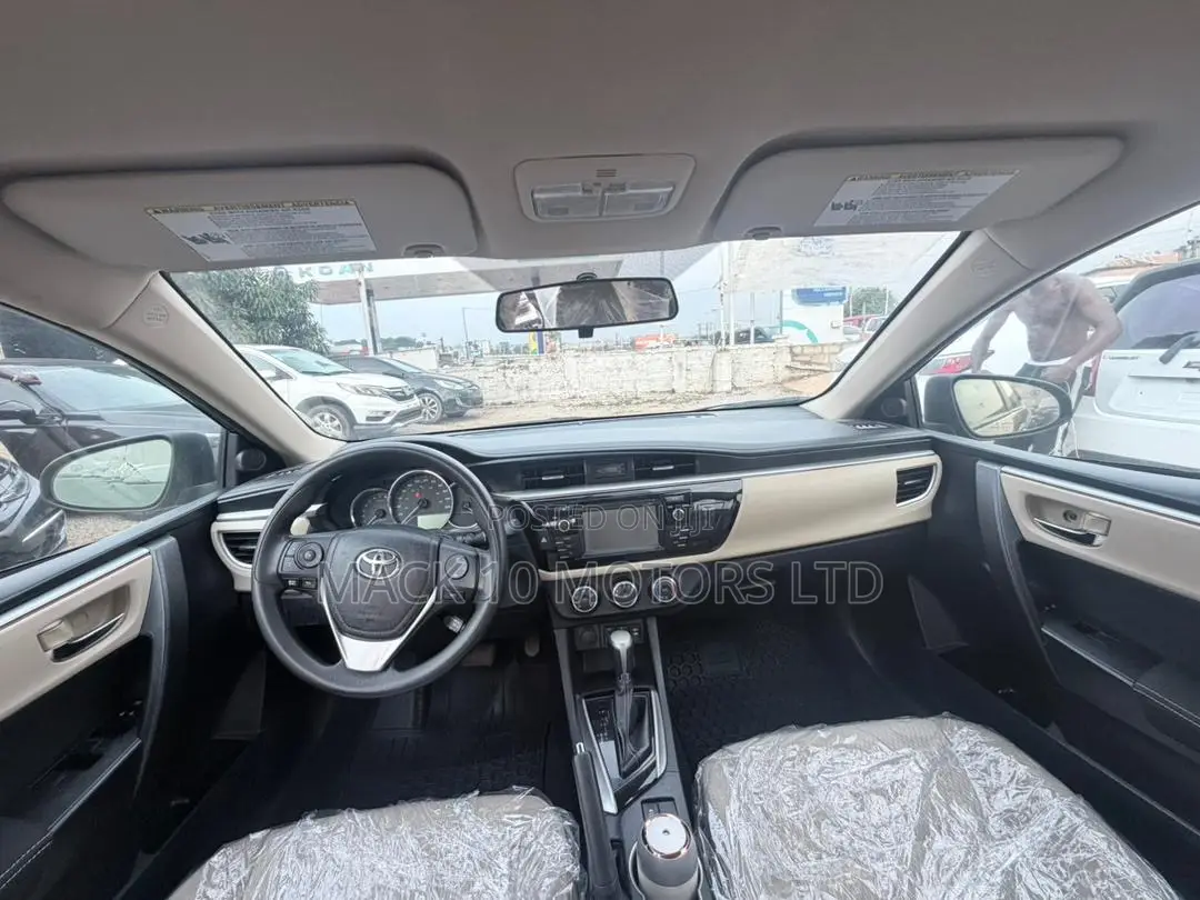Toyota Corolla LE Eco 4dr Sedan (1.8L 4cyl CVT) 2016 Green