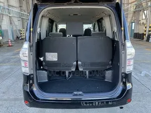Toyota Voxy 2012 Black