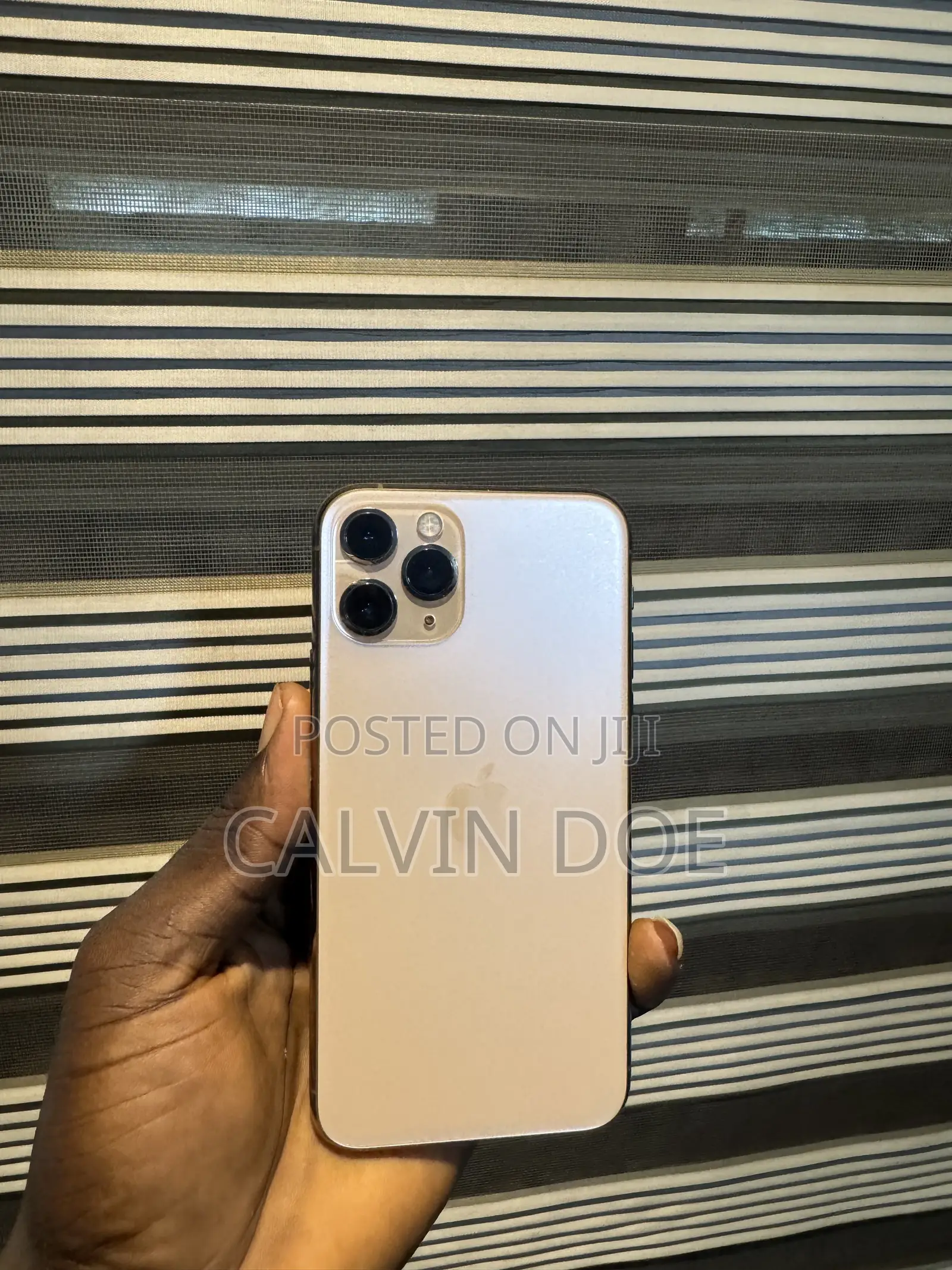 Apple iPhone 11 Pro Max 64 GB Gold