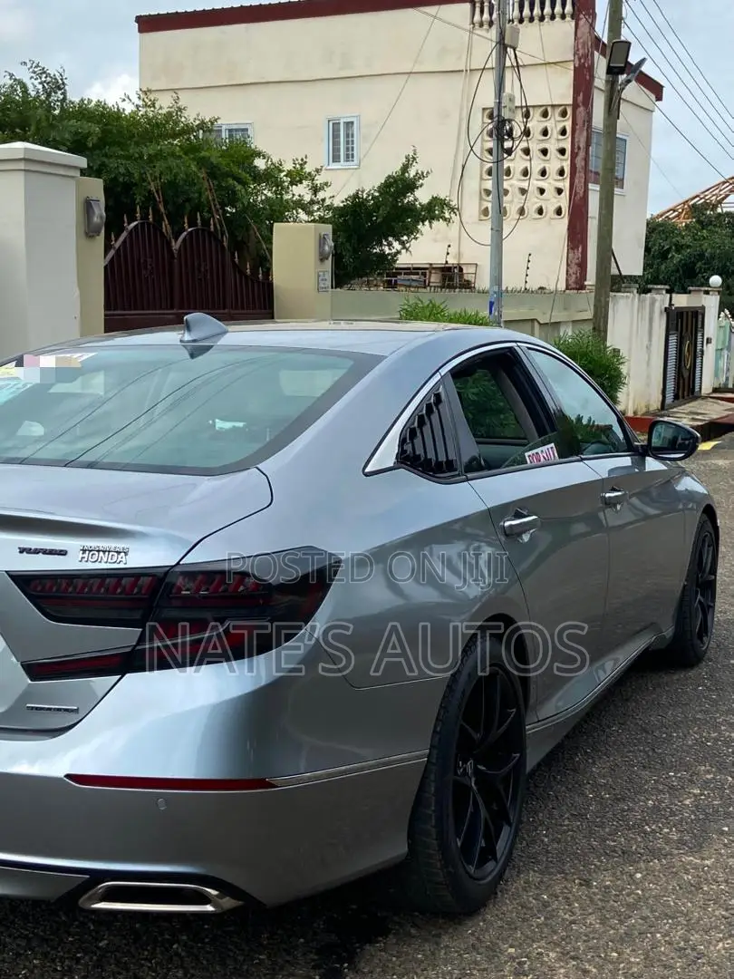 Honda Accord Touring 2018 Silver