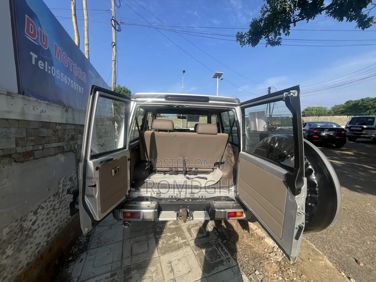 Toyota Land Cruiser 4.0 V6 GXR 2021 Silver