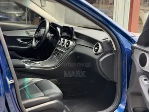 Mercedes-Benz C300 Base C300 AWD 4MATIC Sedan 2019 Blue