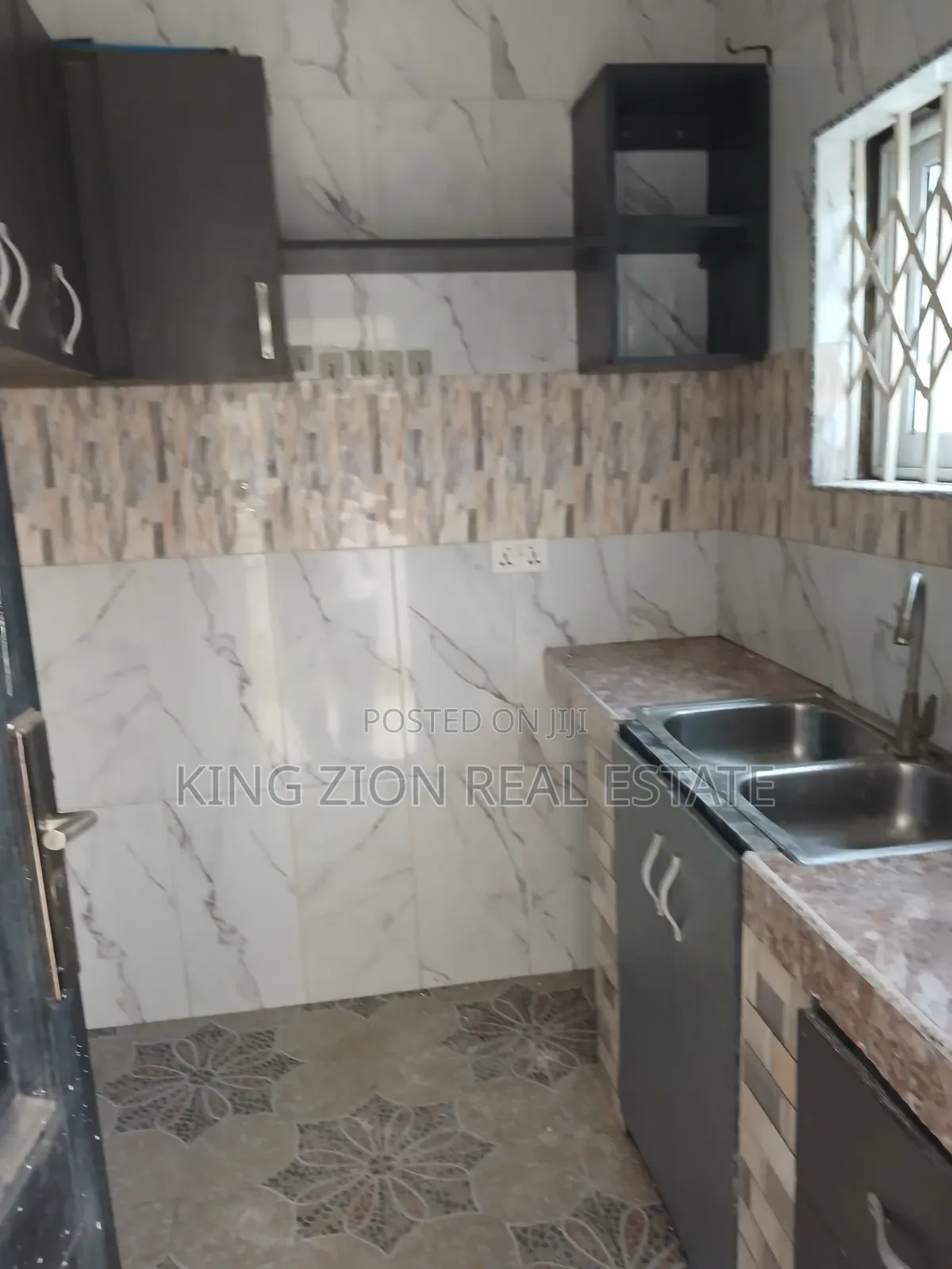 1bdrm Apartment in Kingzion Real, NIC for rent