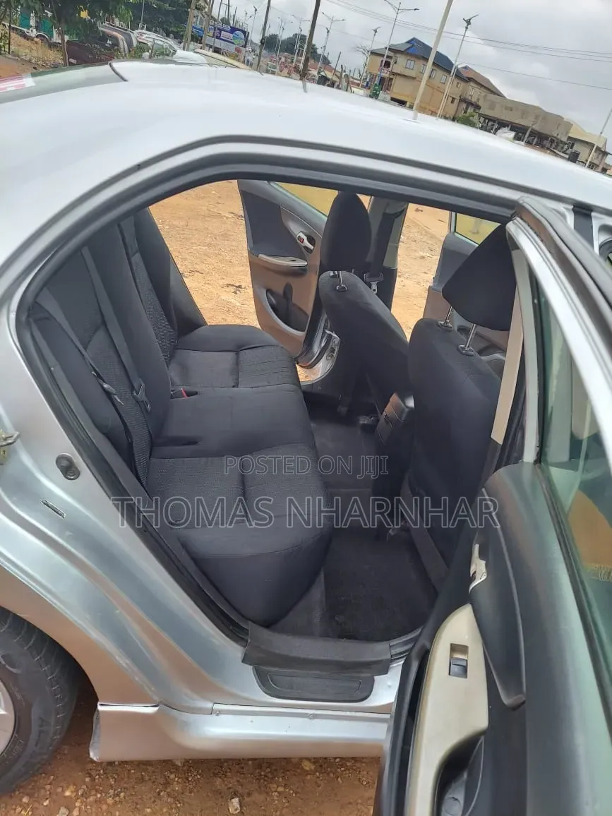 Toyota Corolla S 4dr Sedan (1.8L 4cyl 4A) 2010 Silver