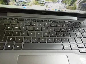 Laptop Dell Latitude 7300 8GB Intel Core i7 SSD 256GB