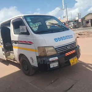 Nissan Caravan (Urvan) 2007 White