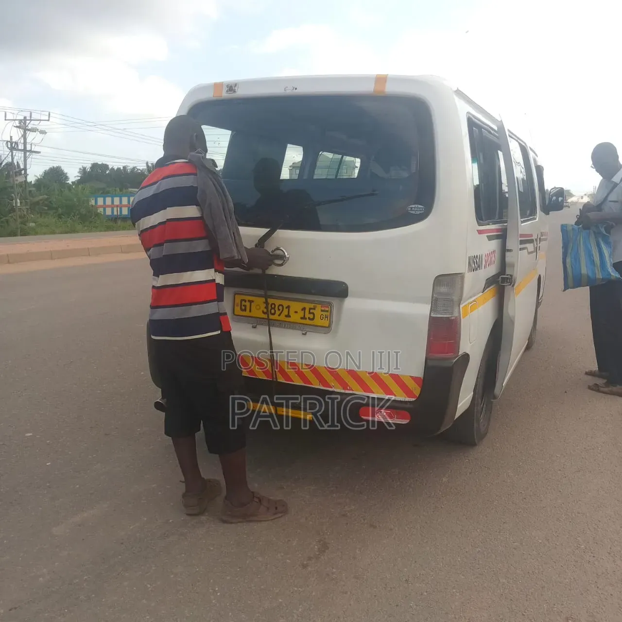 Nissan Caravan (Urvan) 2007 White