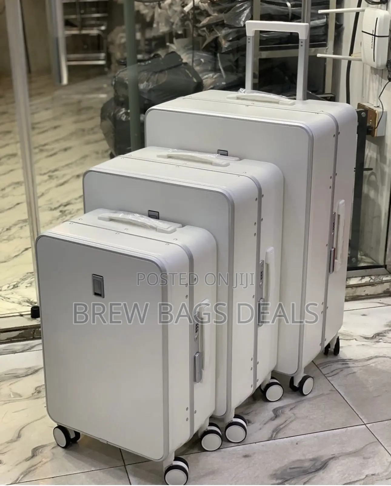 Premium Luxury 3set Zipless Executive Custom Suitcase.