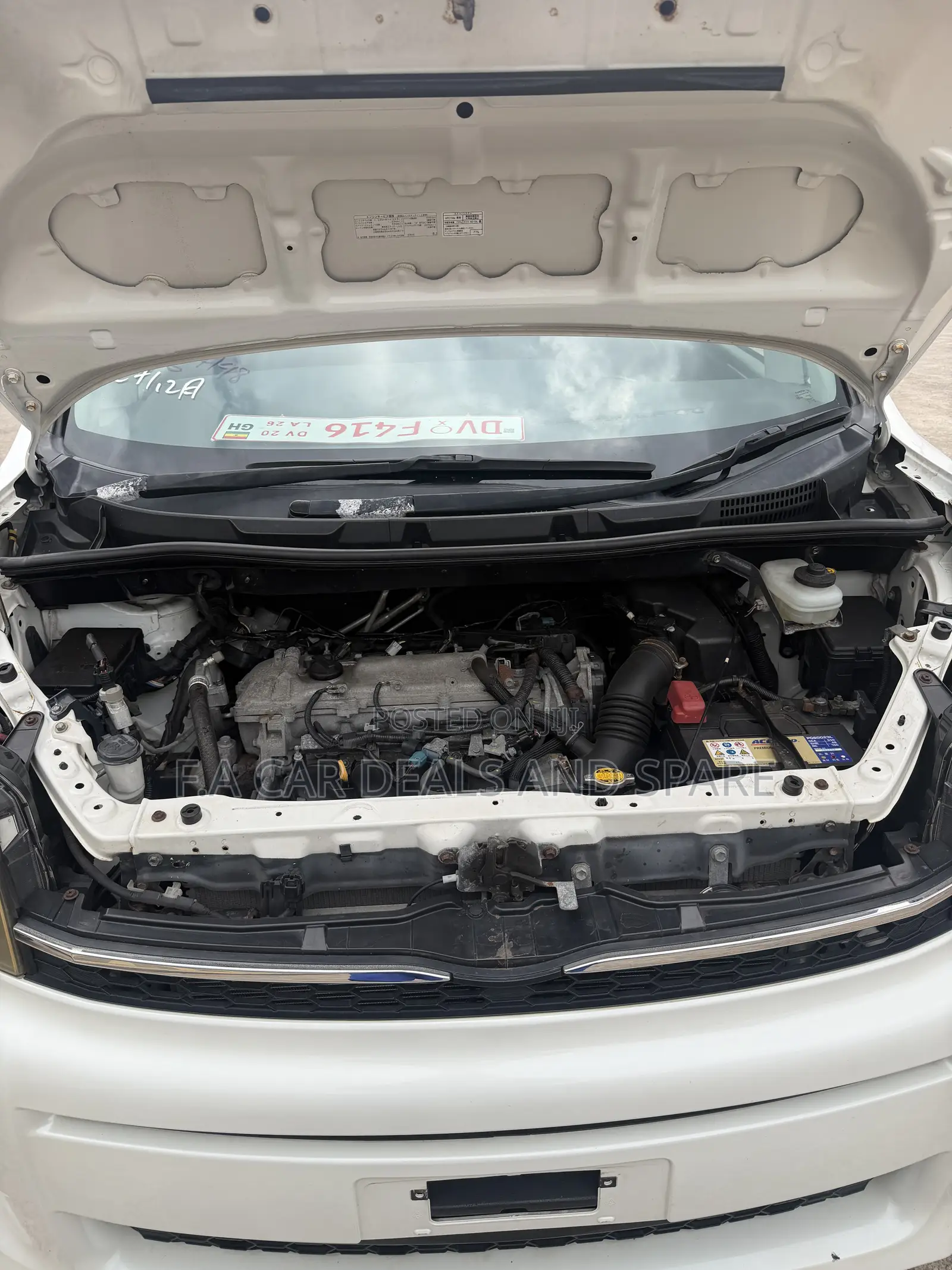 Toyota Voxy 2012 White