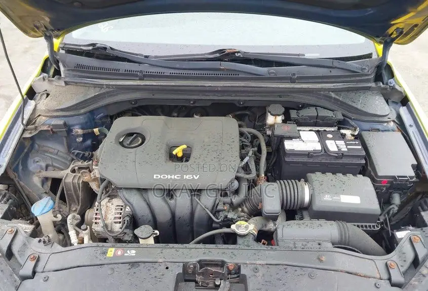 Hyundai Elantra 2017 Yellow