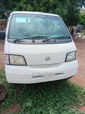 Nissan Vanette 2015