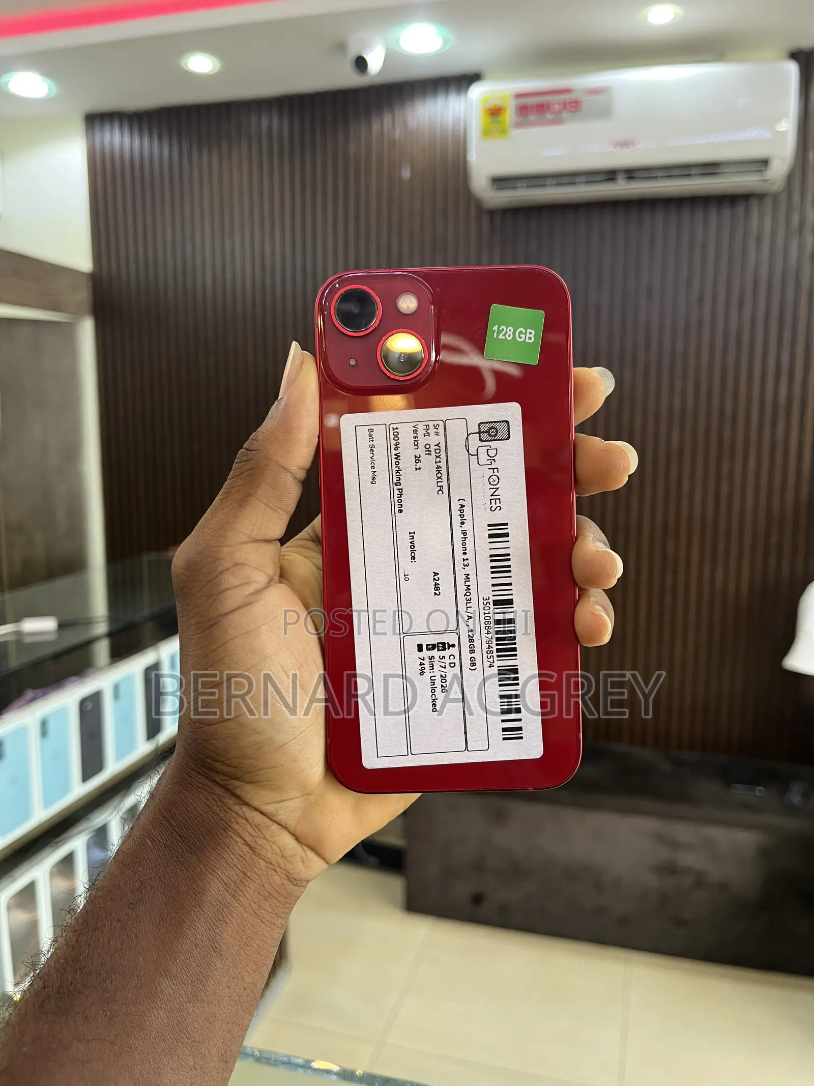 Apple iPhone 13 128 GB Red