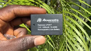 Powerextra Lp-E17 Battery (7.2v 1450mah 10.44wh).