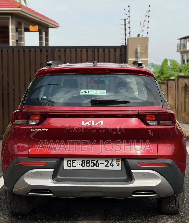 Kia Sonet 2024 Red