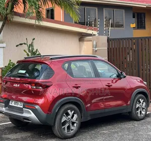Kia Sonet 2024 Red