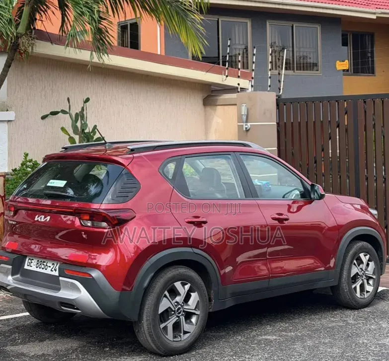 Kia Sonet 2024 Red