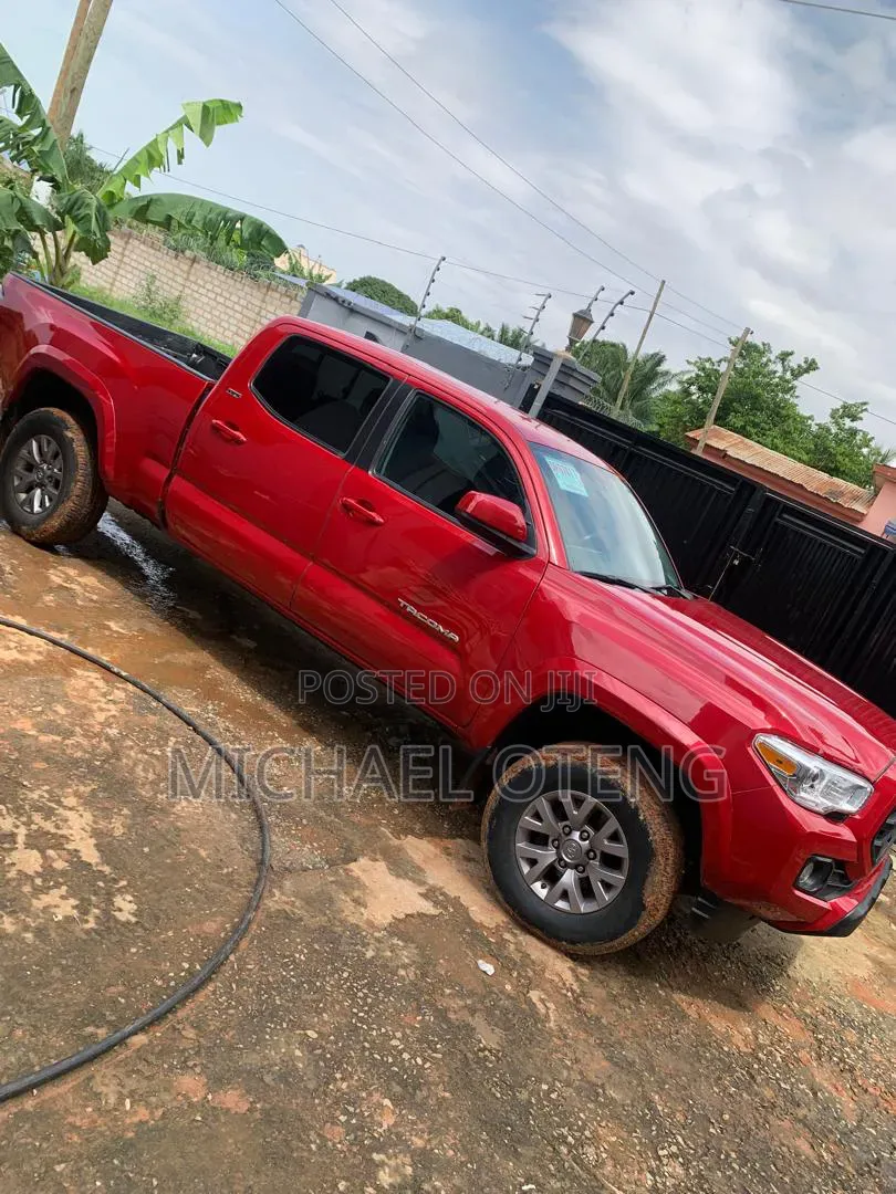 Toyota Tacoma 4dr Double Cab 2016 Red